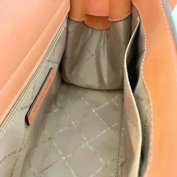 Michael Kors Purse Carmen Medium Flap Satchel shoulder bag sherbert new - Picture 3 of 9